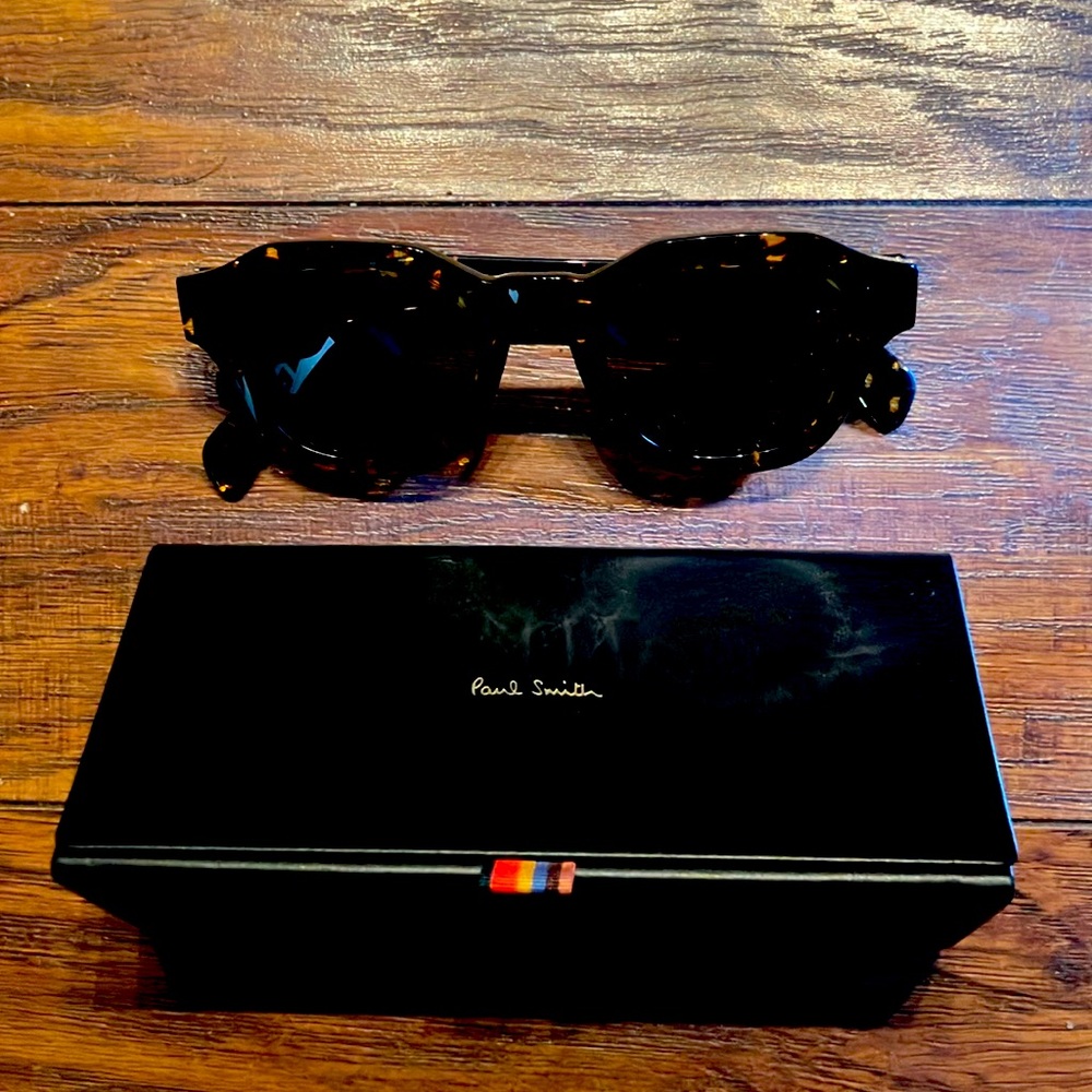 Paul Smith rectangular designer sunglasses, BRAND NEW, NEVER WORN